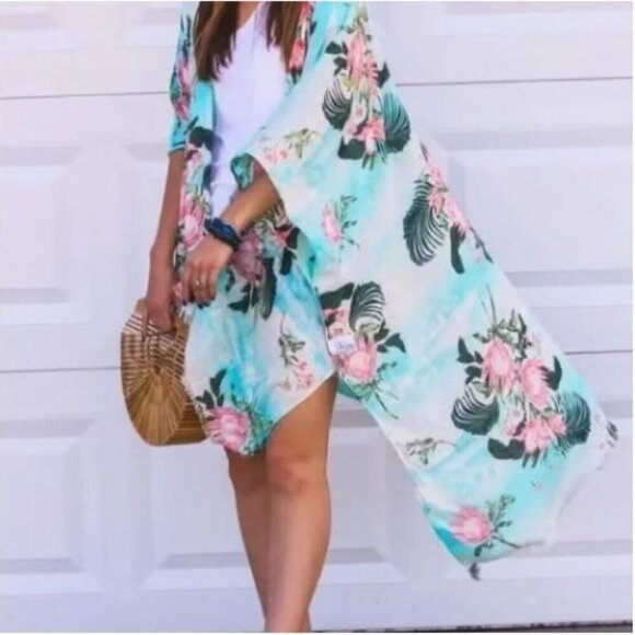 American Eagle Outfitters Tops - American Eagle Top Womens One Size Boho Floral Kimono Fringe Hem Beachy Hawaiian